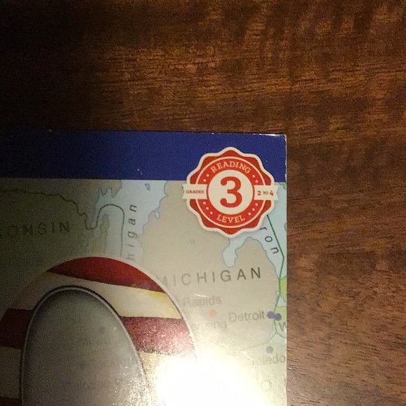 🏖️2/6.00🏖️ COPY - 50 Great States Fast Fact Book and Earthquakes - Picture 3 of 15